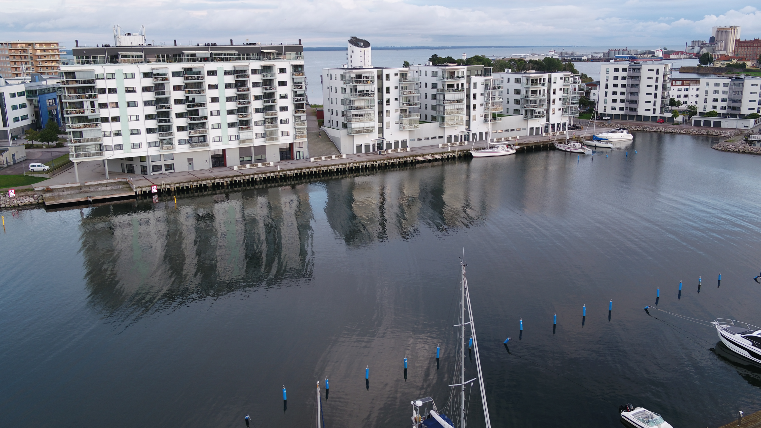 Utrustningskajen 11 , Varvsholmen