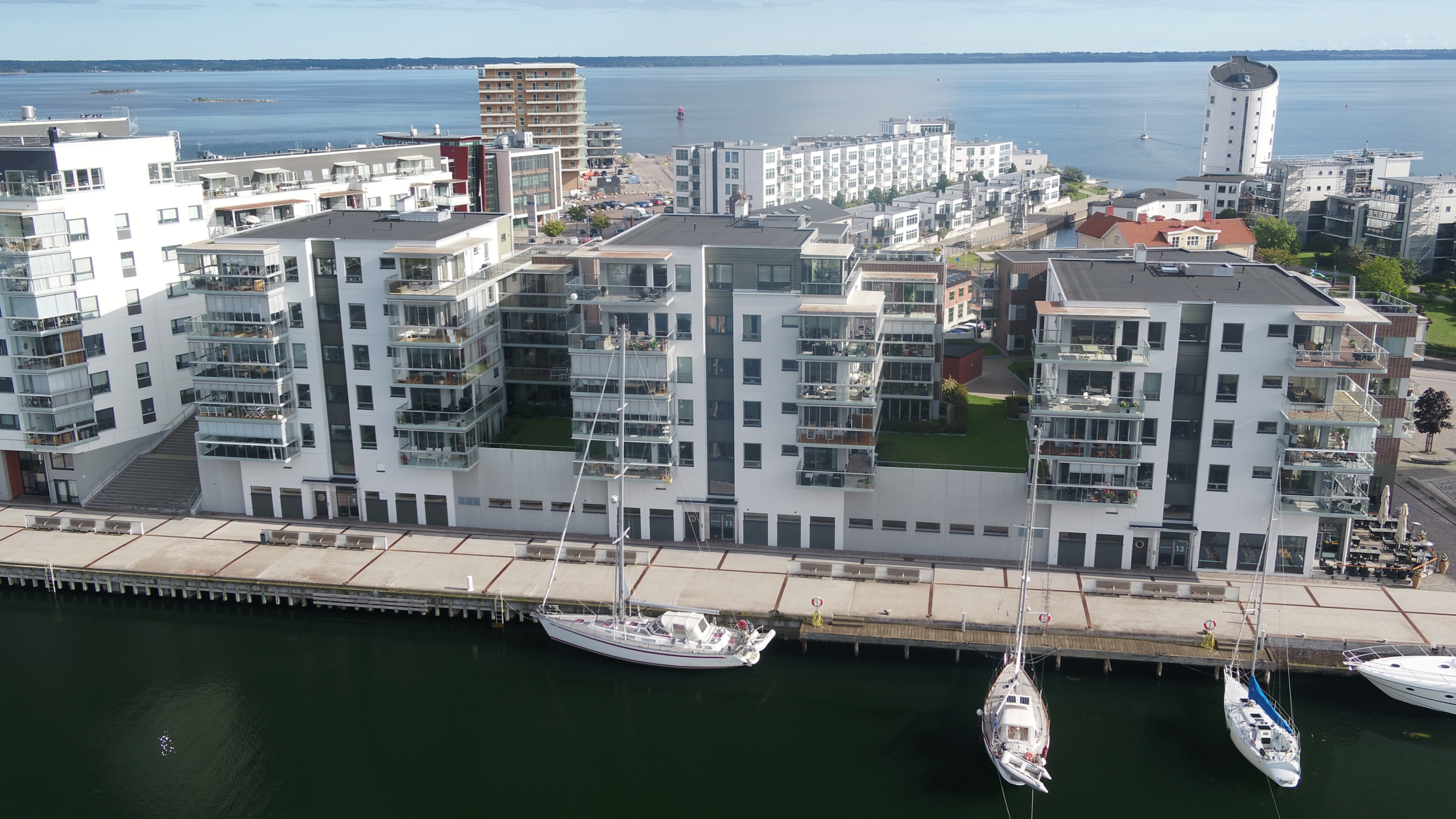 Utrustningskajen 11 , Varvsholmen